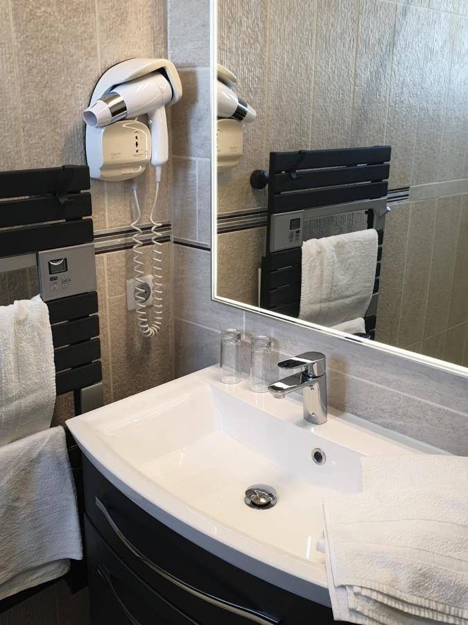 Logis Hotel Restaurant Spa Les Balcons De L'Esperance Limeuil المظهر الخارجي الصورة
